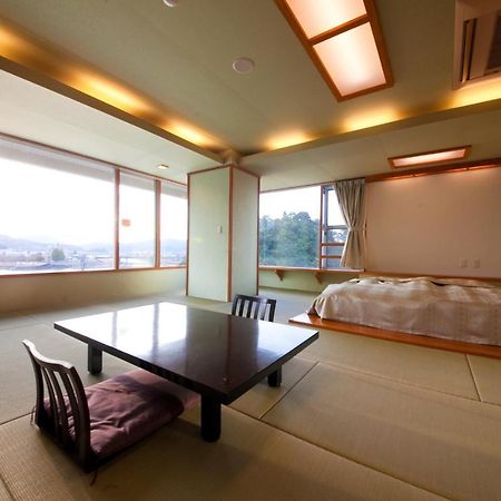คัฟเฟล ฮินาโนซาโตะ Hotel ฮิตะ ภายนอก รูปภาพ